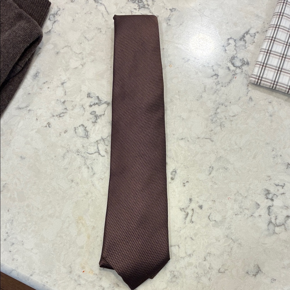 Michael Kors Classic Brown Tie